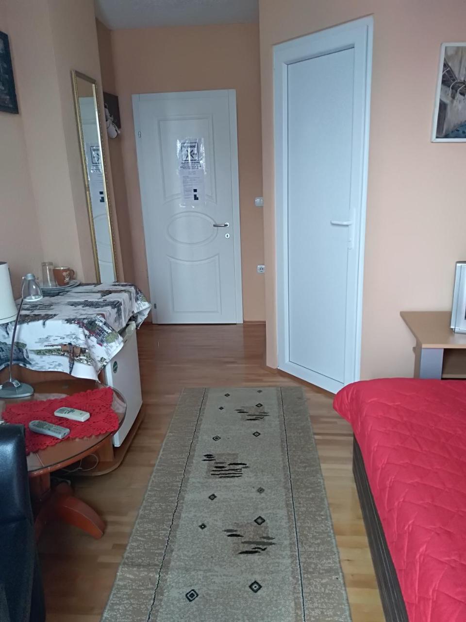 Durmitor Apartment Kumanovo Ngoại thất bức ảnh