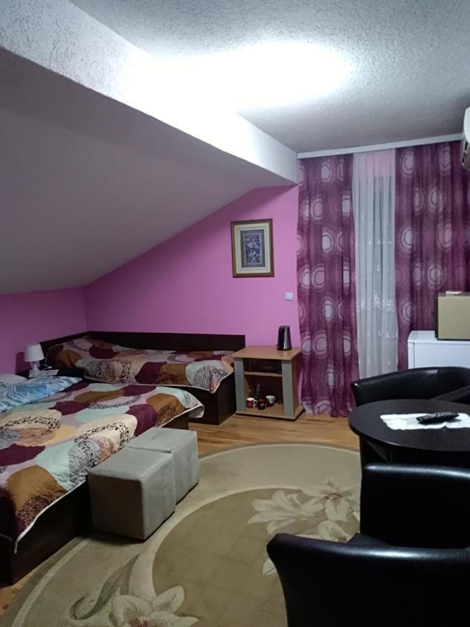 Durmitor Apartment Kumanovo Ngoại thất bức ảnh